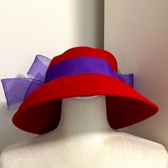 Red Hat Society Purple Ribbon Flower Derby Wool Hat Christmas Holiday Party - Picture 2 of 16